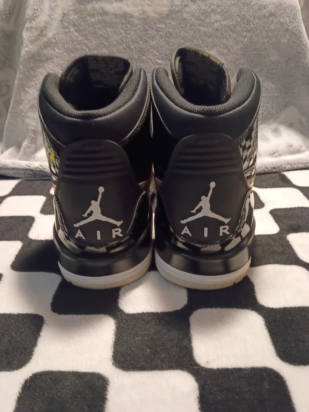Nike Air Jordan Legacy 312 
